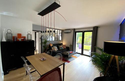 Appartement avec Jacuzzi - Climatisation - Parking - Foto 8