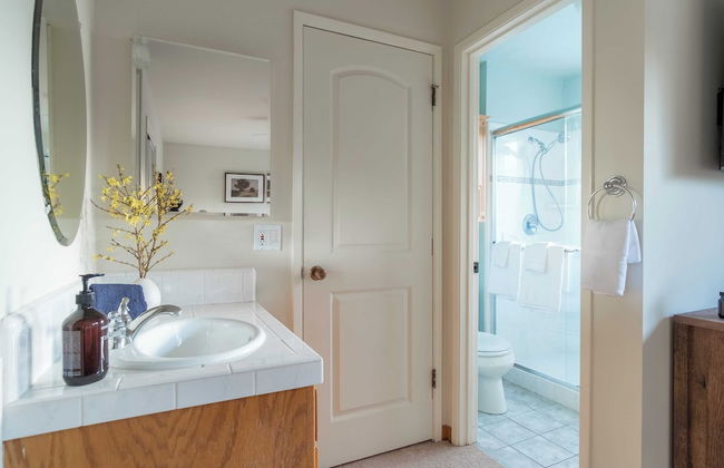 Marigold by Avantstay Warm & Stylish Home in Wine Country w/ Pool - Foto 13