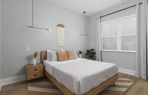 Luxury Design Condo, Close to Downtown Broadway & Coffee - Foto 6