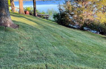 Newly Renovated 4B, 2.5 bath Lakefront home with South Grand Lake Views and dock - Foto 63