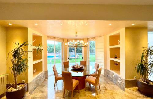 Confortable Chalet con piscina - Foto 7