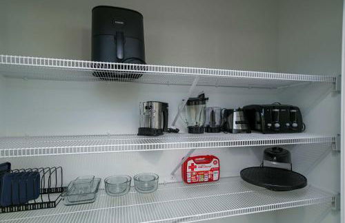 Spacious Hazel Green Home with Fireplace, Yard! - Foto 20