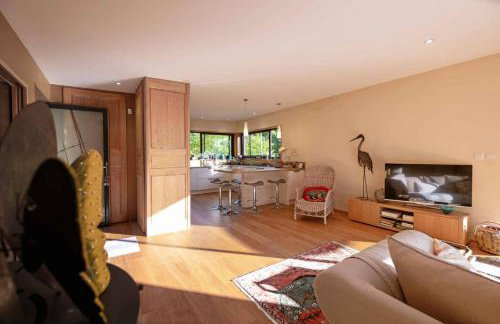 L'Ecrin de Bois - Maison d'architecte avec Spa sur un grand terrain arboré - Foto 11