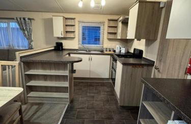 3 bedroom Lyons Oakfield Towyn pets welcome - Foto 8