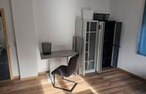 Schöne Vollausgestattete Monteurs- Gästewohnung nähe Raffinerie Leuna und Geiseltalsee für 4 Personen 0306 - Foto 2