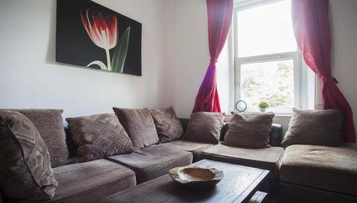 Lovely 3 Bdrm by Meadows - Foto 3