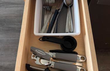 King-Bed Loft - Free Garage Parking - Full Kitchen - Foto 13