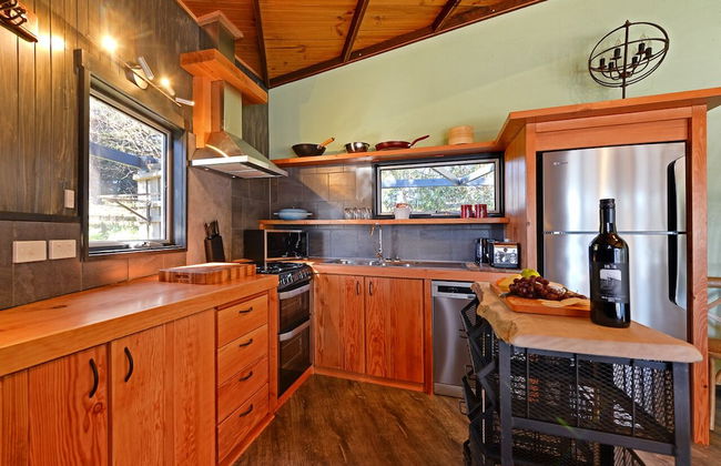 Taylors Bay Cottage - Photo 5