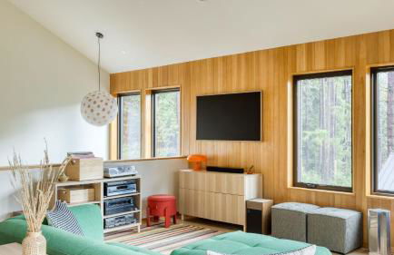 Rustic Arch Cape Getaway w/ Vibrant Interior Walk to the Beach Cape Wonder - Foto 16