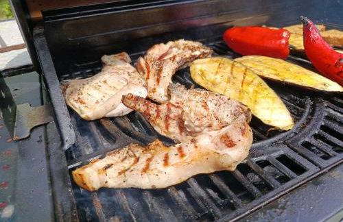 Beautiful nearby beach house with garden, private pool and large yard - Foto 21