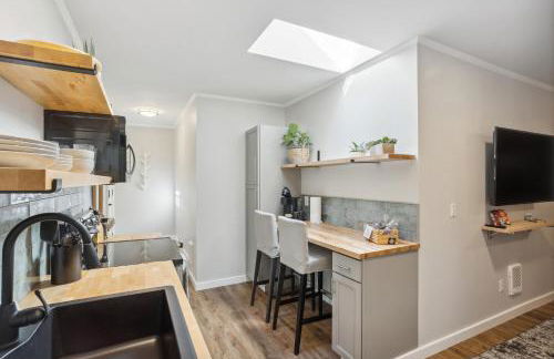 Pet-Friendly Kent Vacation Rental, Walk to Lake! - Foto 9