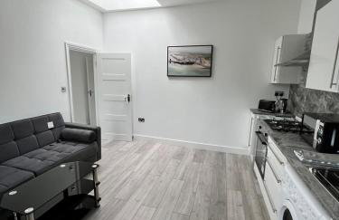 Lovely 2 Bedroom Flat with Roof Terrace in London NW6 - Foto 2