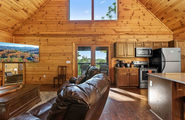 Rustic 3br Cabin Near Lake w/ Hot Tub! - Foto 10