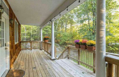 Catskill Cabin with Firepit & Indoor Jacuzzi Tub - Foto 49