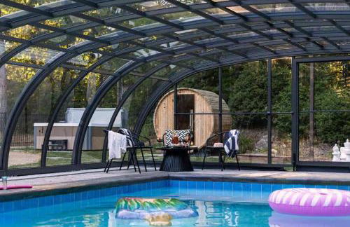 Spacious 6 Bedroom Home with a Heated Salt Water Pool, Theater & Game Room - Foto 3