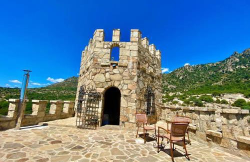Magnífico Castillo privado, elevado en la roca - Foto 23