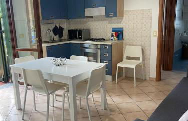 HōM - Appartamento fino a 7 posti letto comodo al centro storico, al casello A1 e alla Stazione AV - Photo 1