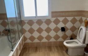 Fantástico Ático Dúplex en Marbella, con vistas al mar y a 300 metros de la playa - Photo 19