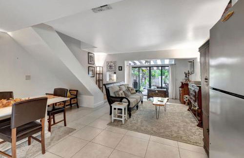 Magnificent Beach Townhome Steps from Atlantic Ave - Foto 18