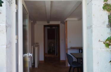 Layon cottage with shared pool - Foto 11