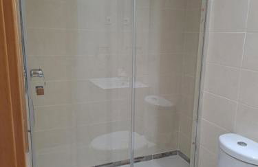 Acogedor loftcon garaje a 10min del aeropuerto e IFEMA - Foto 9