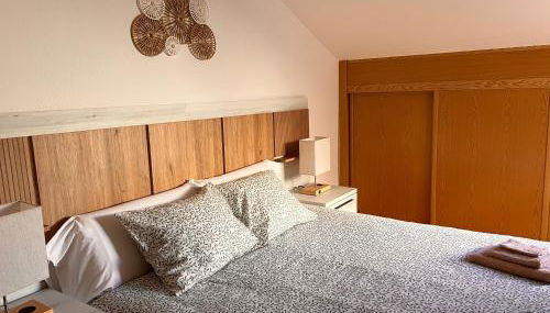 Ático con terrazas, garaje y ascensor en el casco antiguo - Foto 4