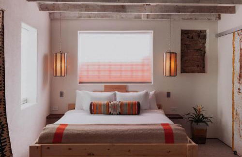 Large West Texas Suite at Iconic Property - Foto 9