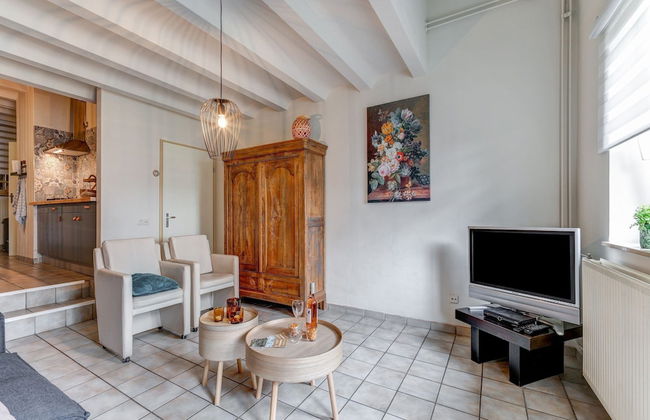 Pet-friendly Country Escape - Photo 13