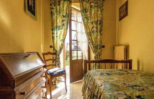 Historic Tower Home in Brignac - Foto 11