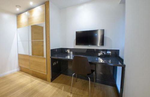 Zinn Apartments - City Centre - Photo 10