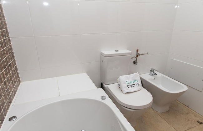 A04 - Large Modern 1 bed Apartment with pool by DreamAlgarve - Foto 18