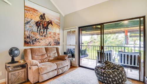 Kaunakakai Vacation Rental with Pool Access and AandC! - Foto 4