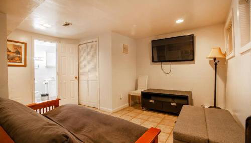 Relaxing, Spacious, Private, Walkable in Petworth! - Foto 2