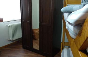 Peña del viento a pie de pistas estación San Isidro - Foto 7