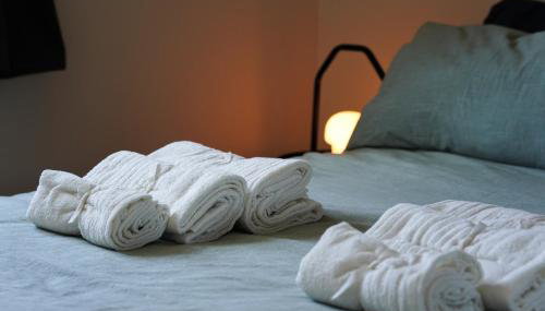 Cosy Apartment with Office & Parking in Cranfield - Foto 1