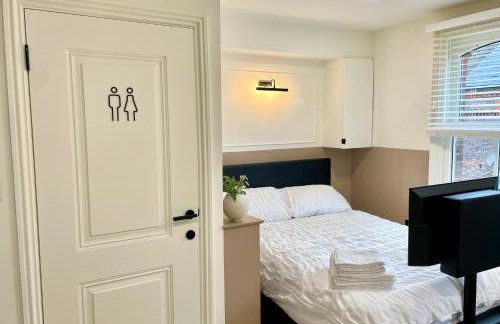 A4 HighTown Studio Apartment, Steps from Luton Train Station - Foto 10