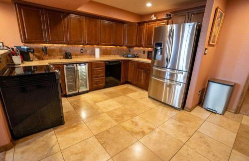 Bear Creek Lodge - Spa - Fire Table - 3min to Trails - Foto 4