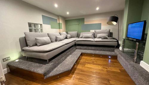 Stunning 5 bed house in Chapel Allerton, sleeps 9 - Foto 2