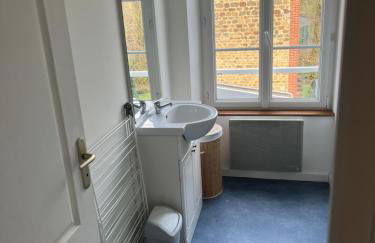 1 appartement neuf centre flers accès facile proche gare et commodités - Foto 4