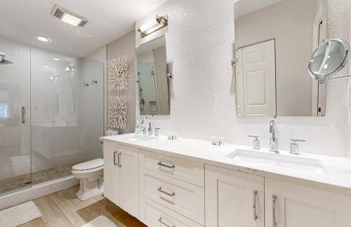 REGATTA AT VANDERBILT BEACH III #204 - Photo 30