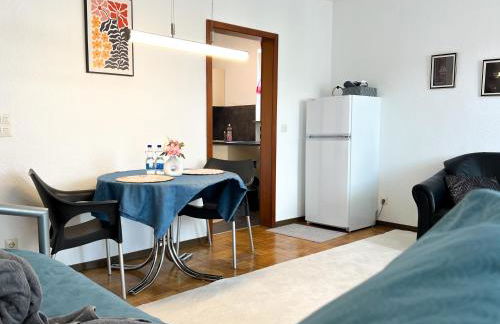 Helle 2 Zimmer Wohnung mit Balkon gemütlich & zentral - Foto 14