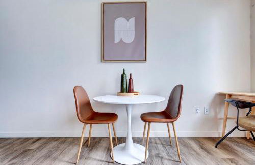 Downtown Bellevue 1BR w Lounge Gym nr Shops SEA-234 - Foto 5