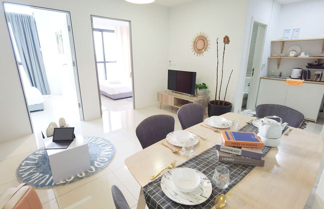 Icon City Premier Suites by WeCare - Photo 55