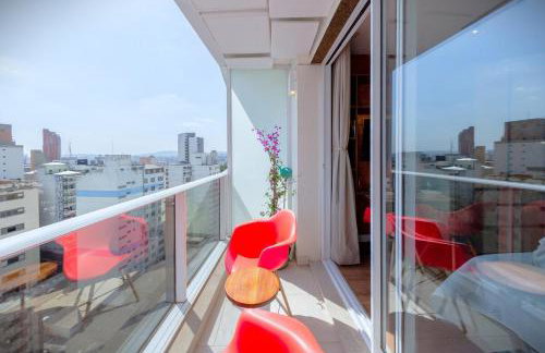 Estúdio charmoso com vaga e sacada a 50 metros do Metrô Luz - Foto 2