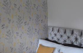 Tudor Style Maisonette - Photo 3