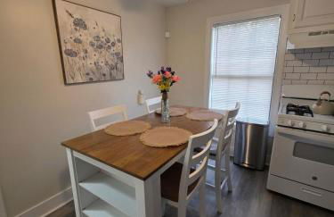 Close-to-Everything Midtown Cottage - Foto 33