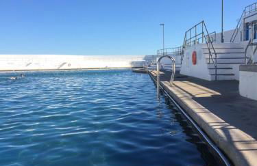 Stylish Sea View Apartment with Parking - Foto 12