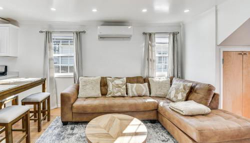 2 Mi to Naval Base Walkable Norfolk Retreat - Foto 4