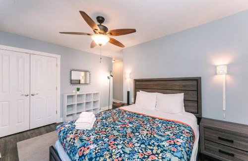 High-Speed Internet - Parking - Washer & Dryer - Foto 10