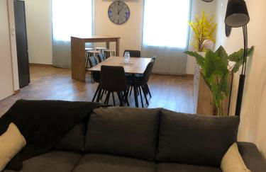 APPARTEMENT F3 BOX Vélo Moto Centre historique - Foto 1